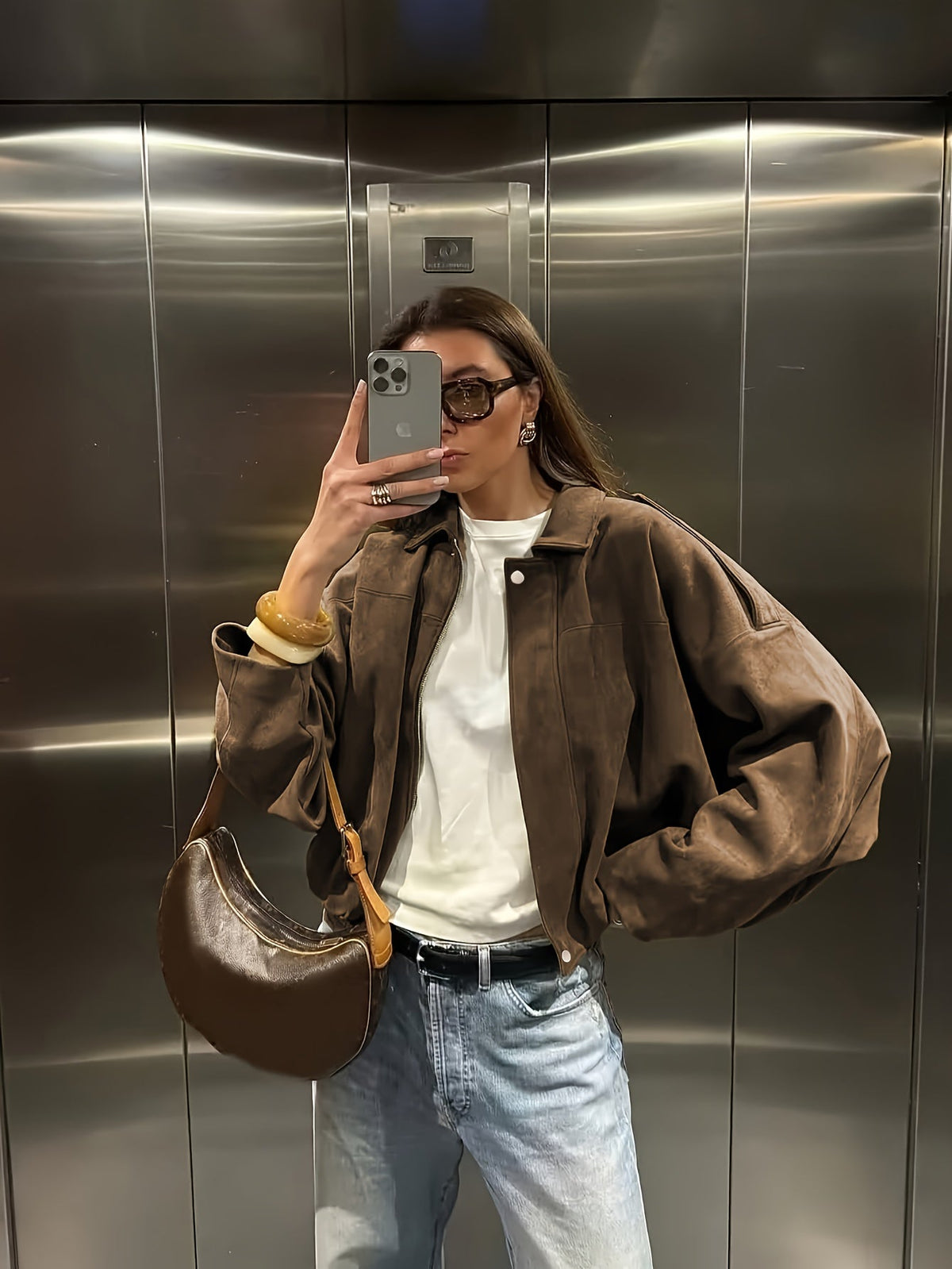 Judith | Chaqueta retro de antelina con botones metálicos