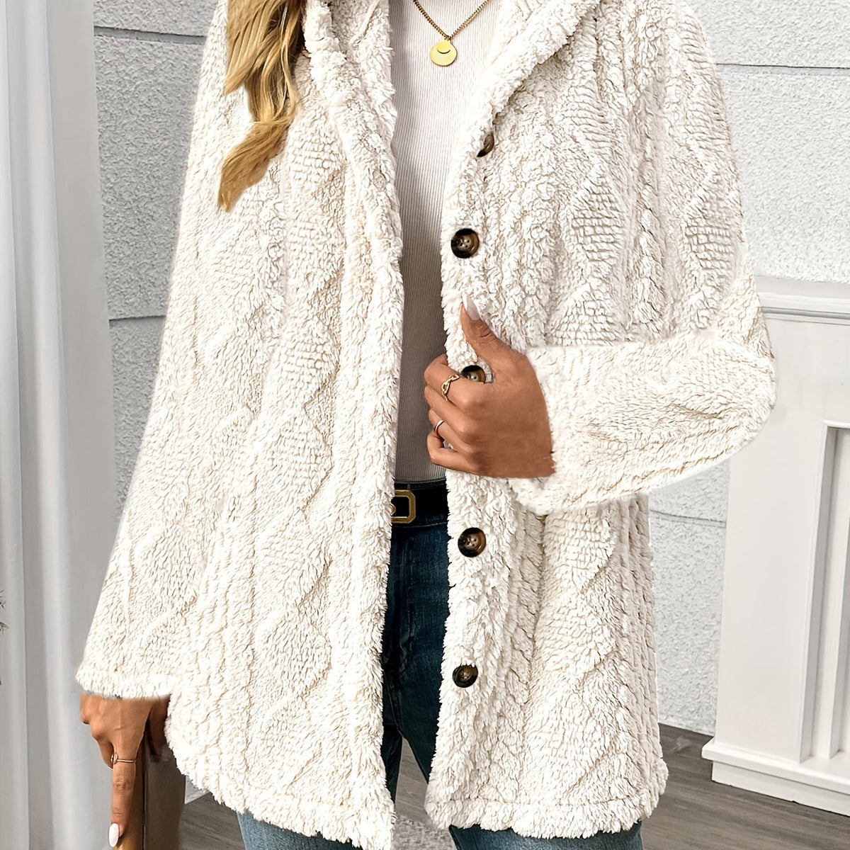 Gema | Chaqueta teddy con capucha y textura de rombos