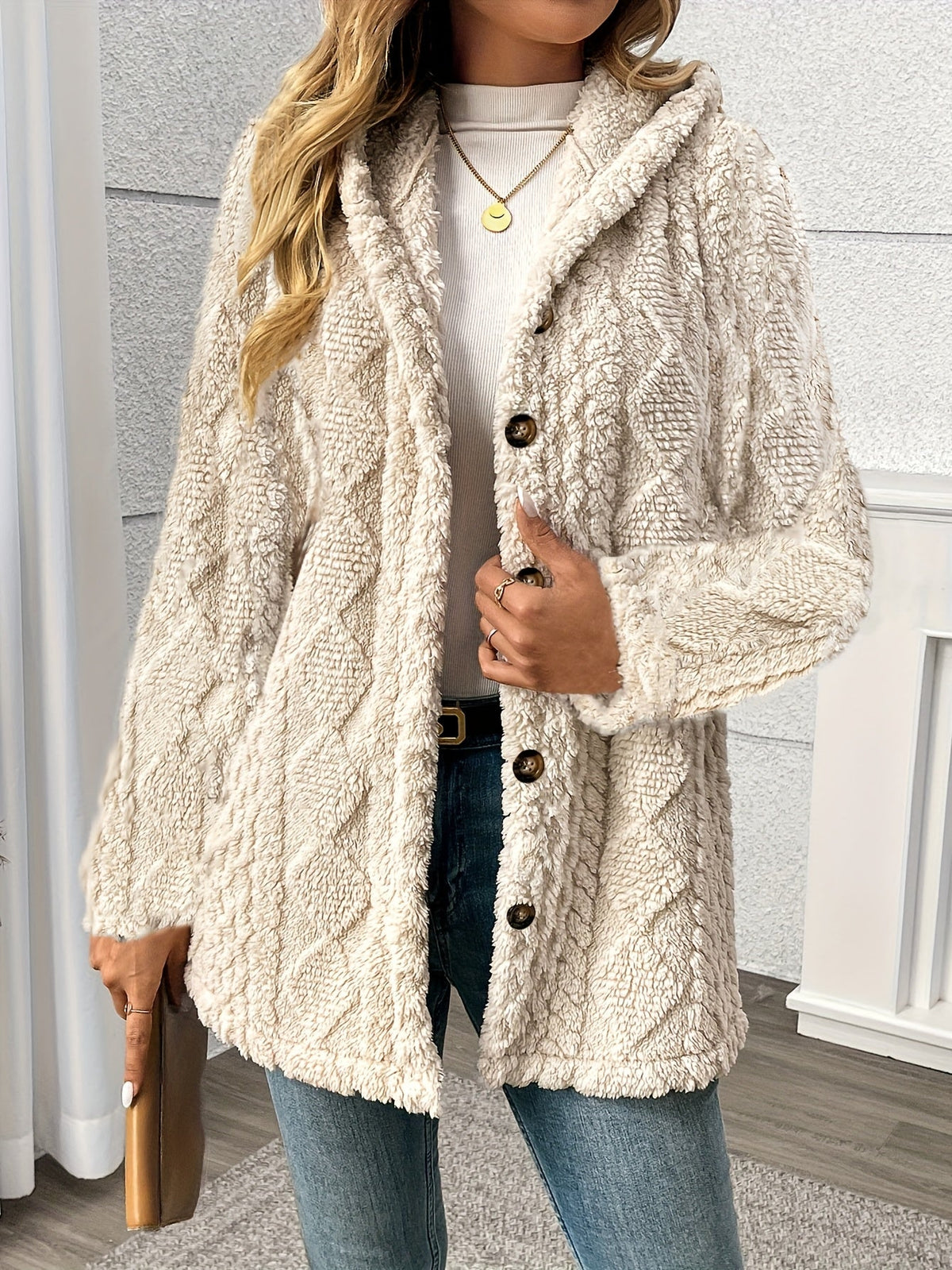 Gema | Chaqueta teddy con capucha y textura de rombos